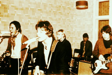 Gründungsmitglied der Band Agitation 1967 (v.L. Mickie D, Lutz Kramer, Lutz 'Lüül' Ulbrich, Christoph Franke, Michael 'Fame' Günther)